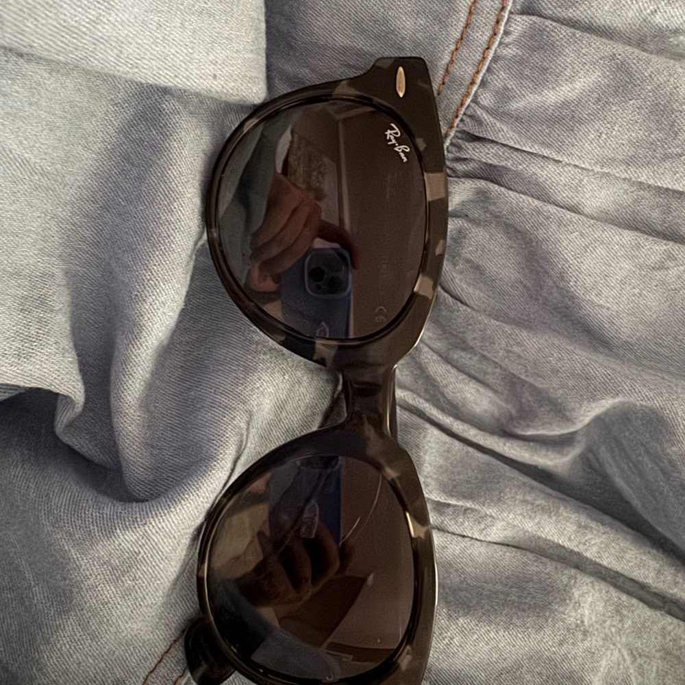Ray-Ban Brown Patterned Sunglasses